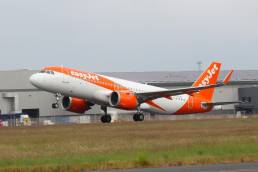 easyJet launch Glasgow flights from Belfast City Airport
